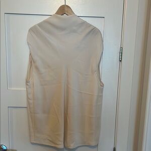 Aritzia Cream Sleeveless Blouse